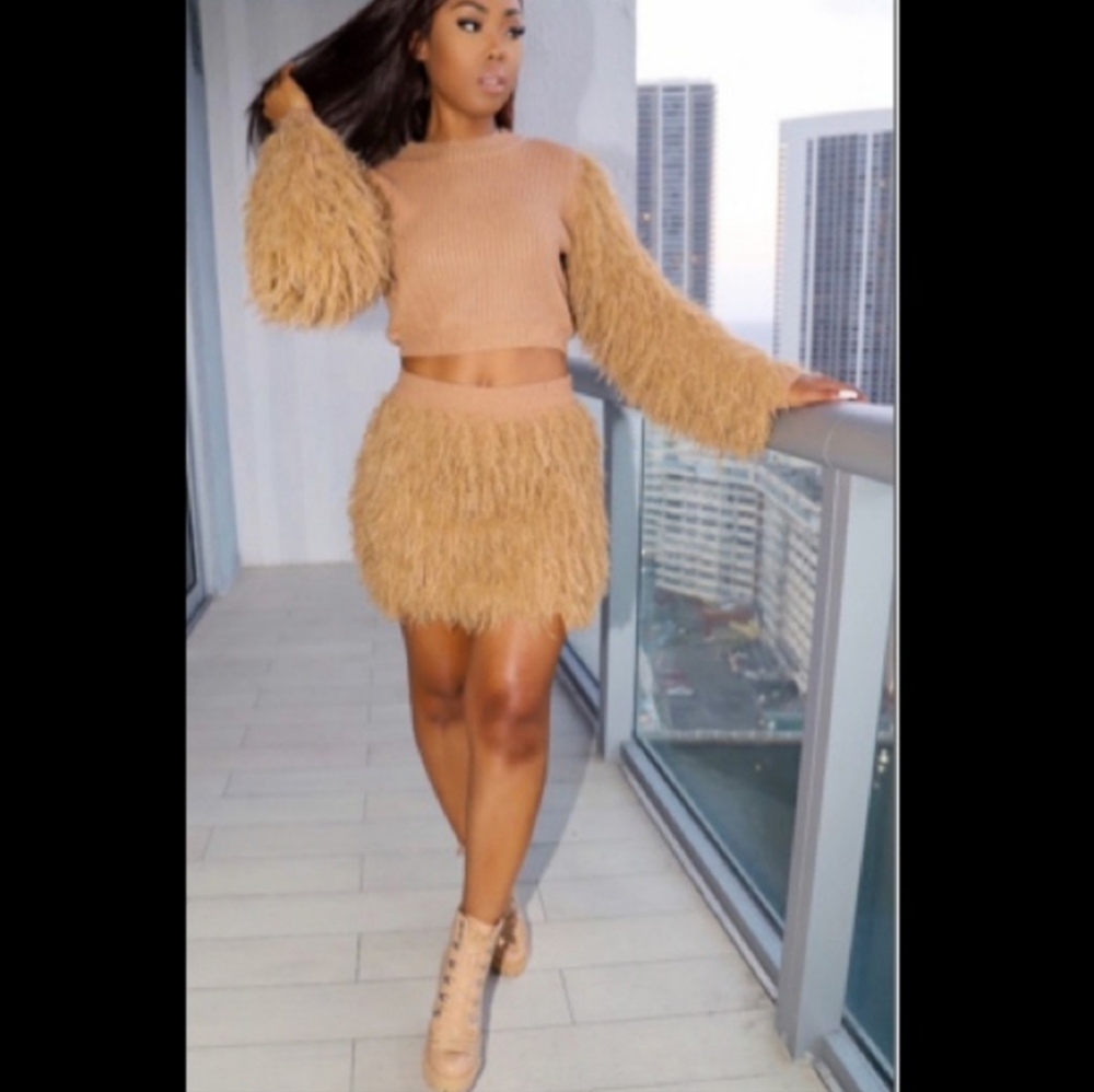 Stylish and Unique Fashionable Skirt and Top